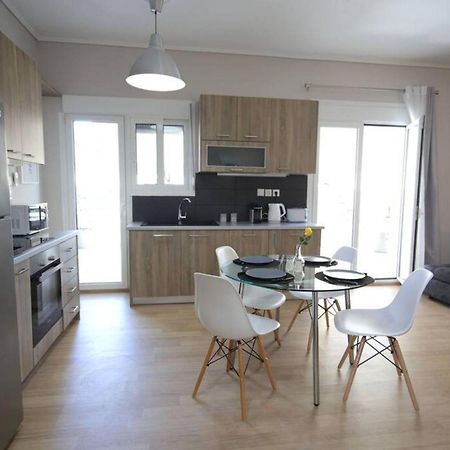Penthouse Lux Flat With 2 Bd Next To Larissis Apartamento Atenas Exterior foto