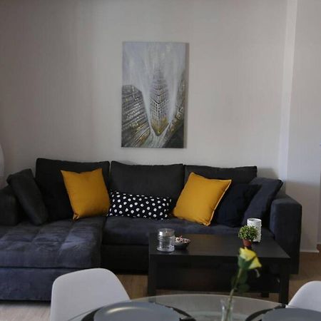 Penthouse Lux Flat With 2 Bd Next To Larissis Apartamento Atenas Exterior foto