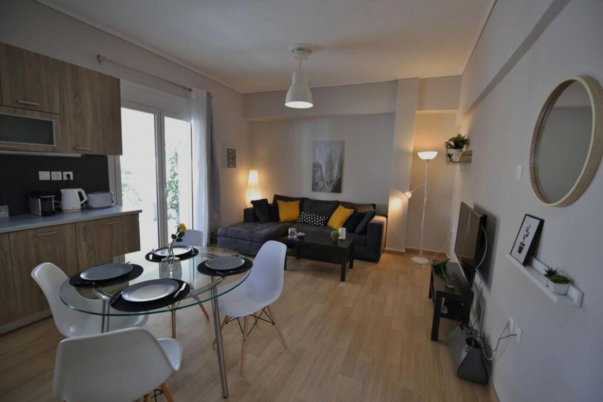 Penthouse Lux Flat With 2 Bd Next To Larissis Apartamento Atenas Exterior foto