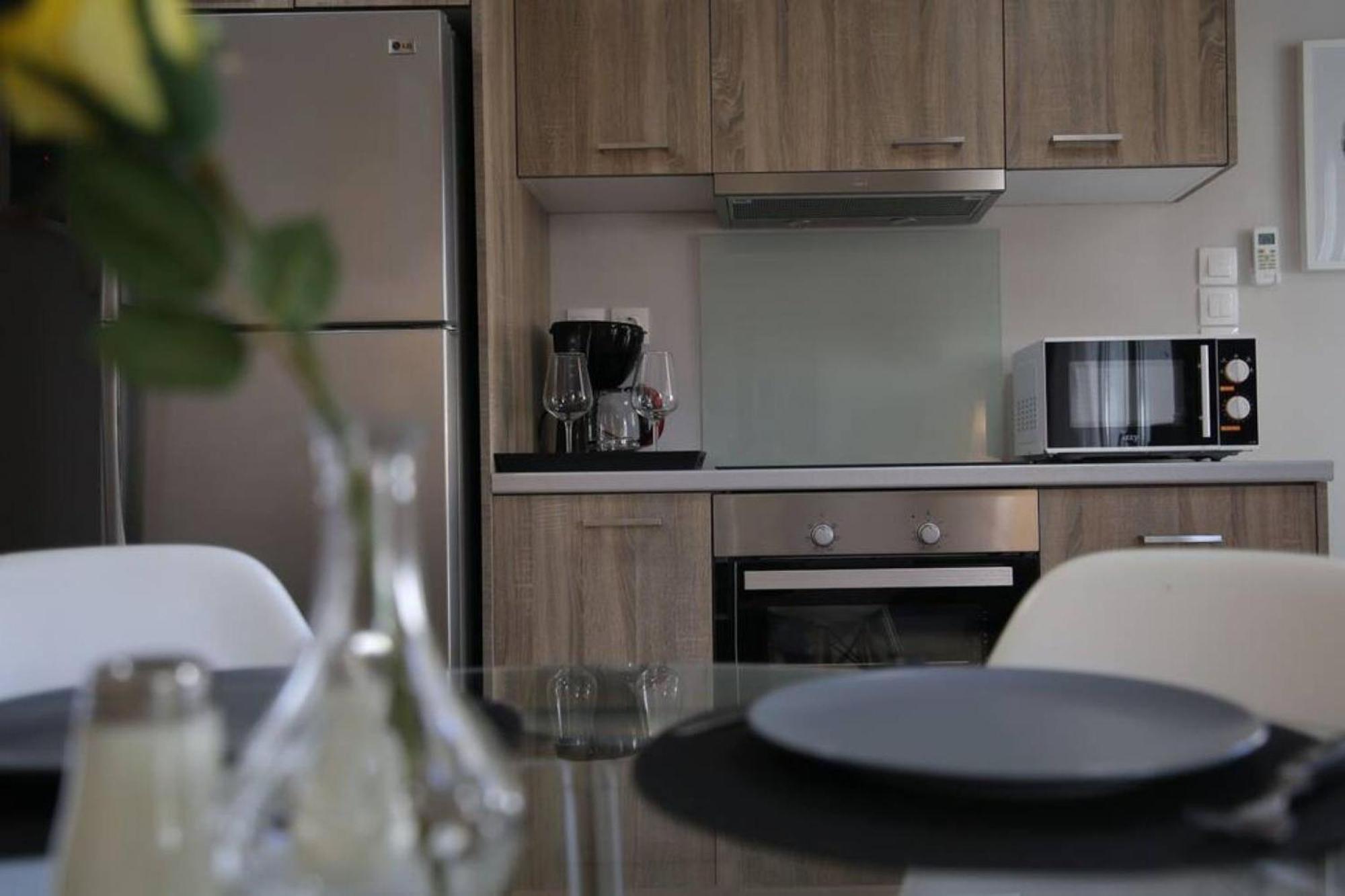 Penthouse Lux Flat With 2 Bd Next To Larissis Apartamento Atenas Exterior foto