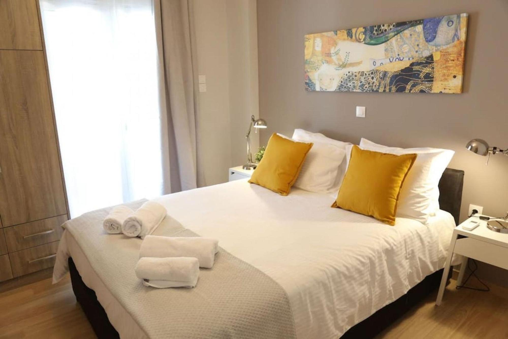 Penthouse Lux Flat With 2 Bd Next To Larissis Apartamento Atenas Exterior foto